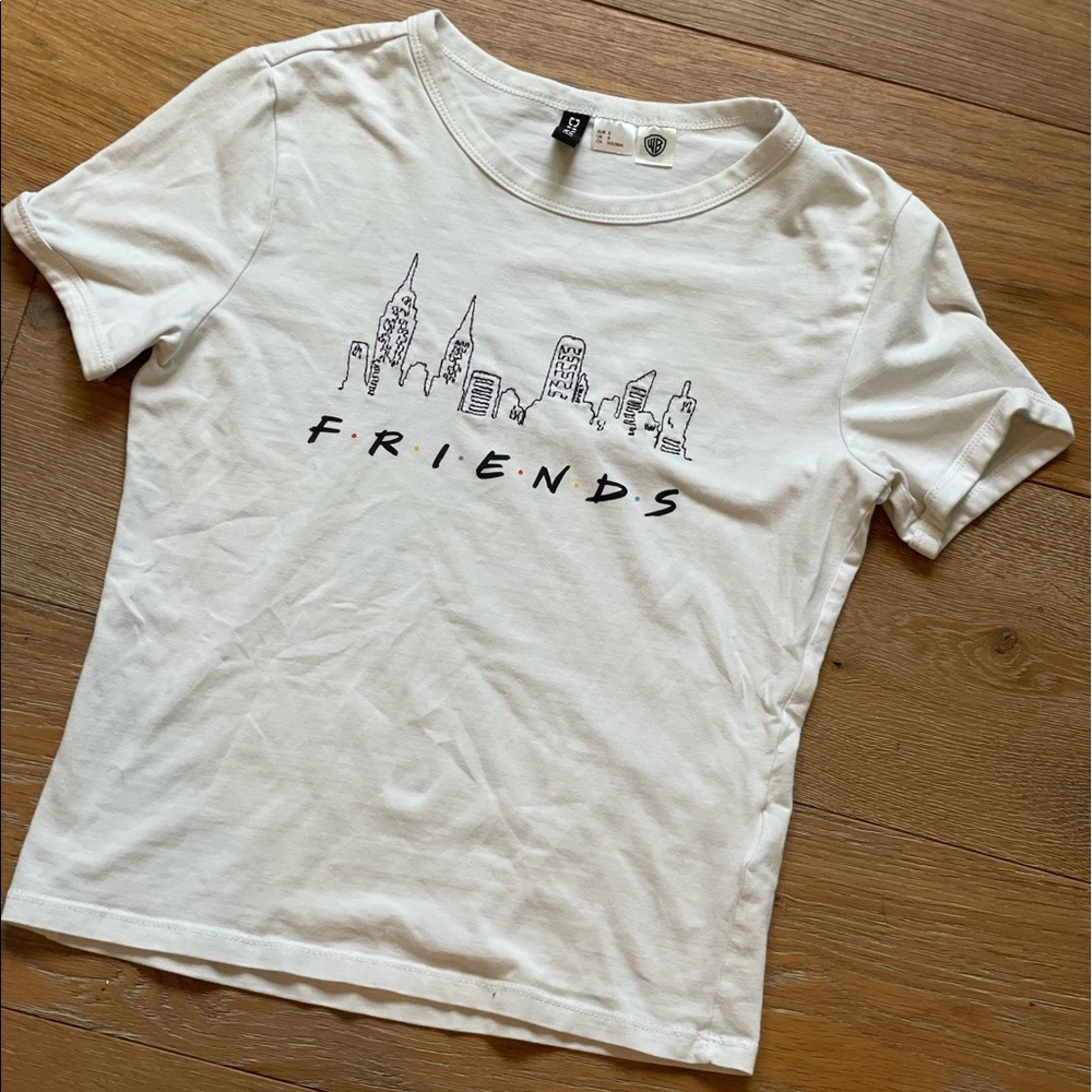 Friends tee!